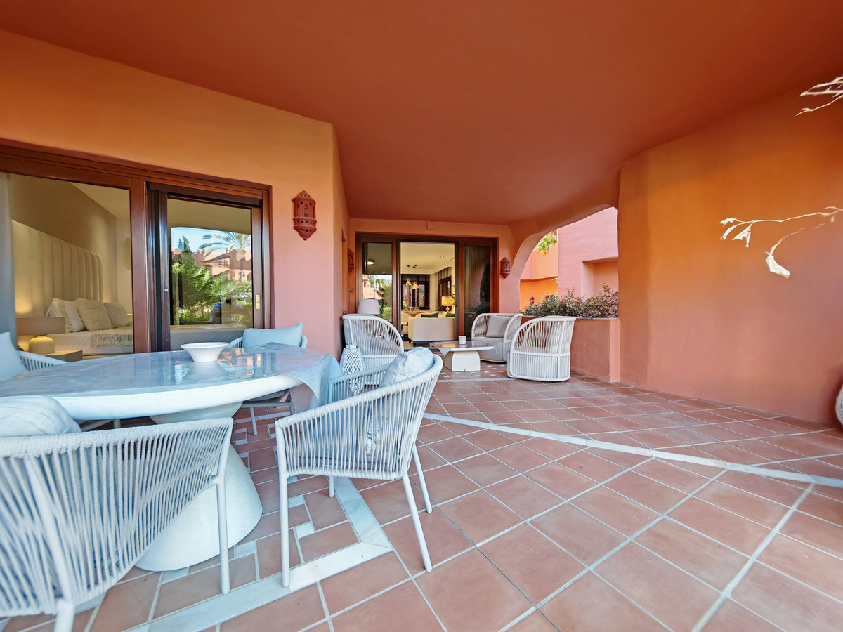 DP-12-R5209327-21 Apartment for sale in Estepona