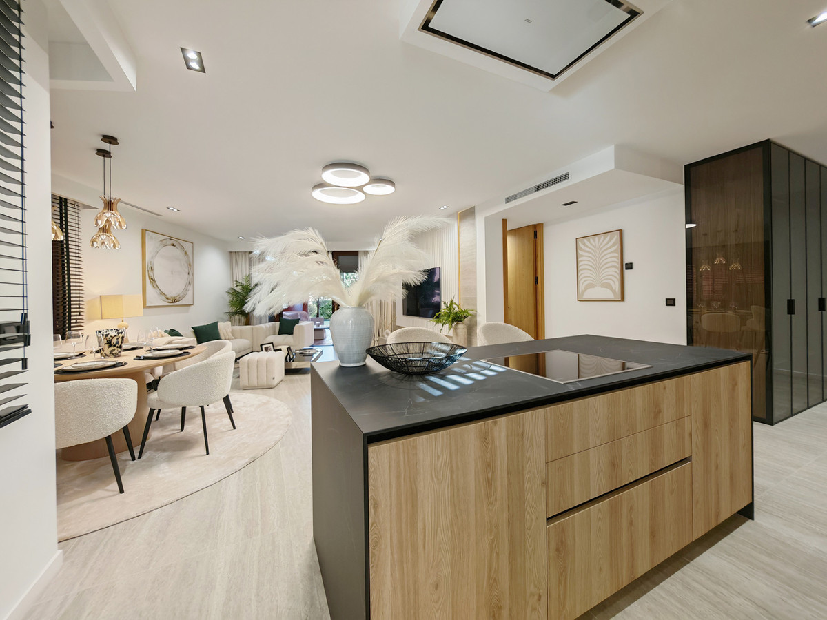 DP-12-R5209327-5 Apartment for sale in Estepona
