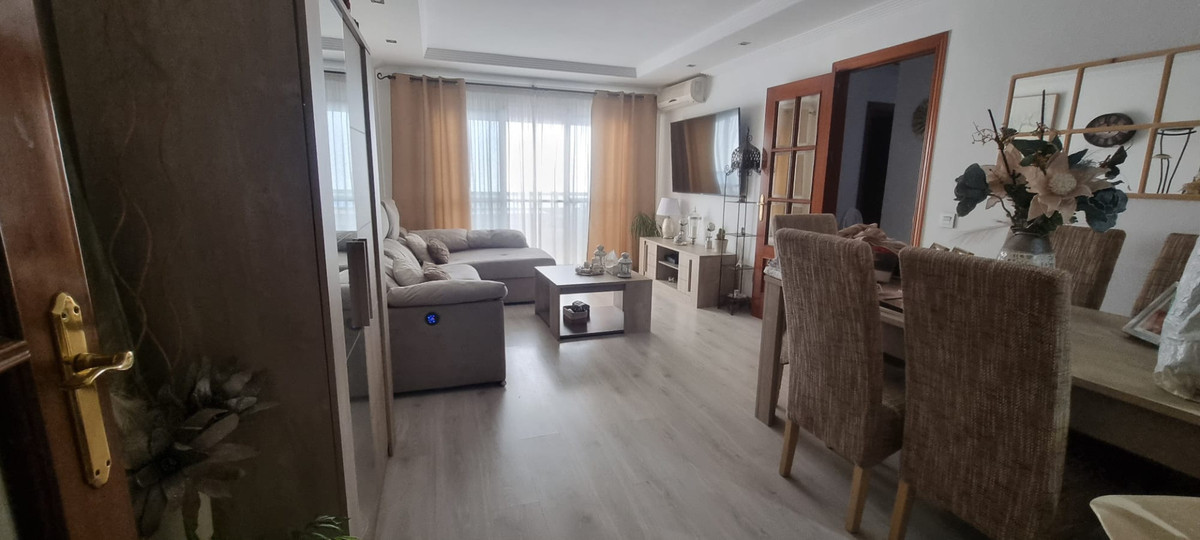 DP-12-R5227837-1 Penthouse for sale in Estepona