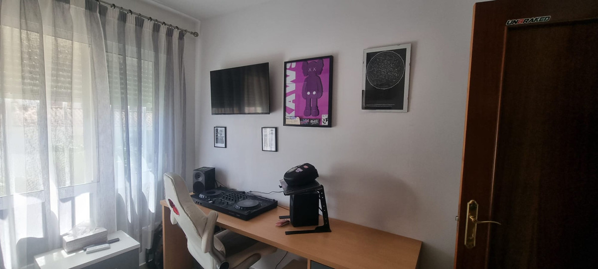 DP-12-R5227837-10 Penthouse for sale in Estepona