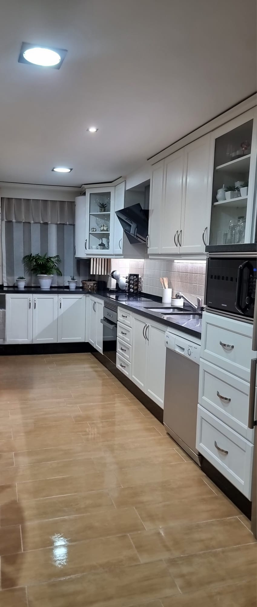 DP-12-R5227837-3 Penthouse for sale in Estepona
