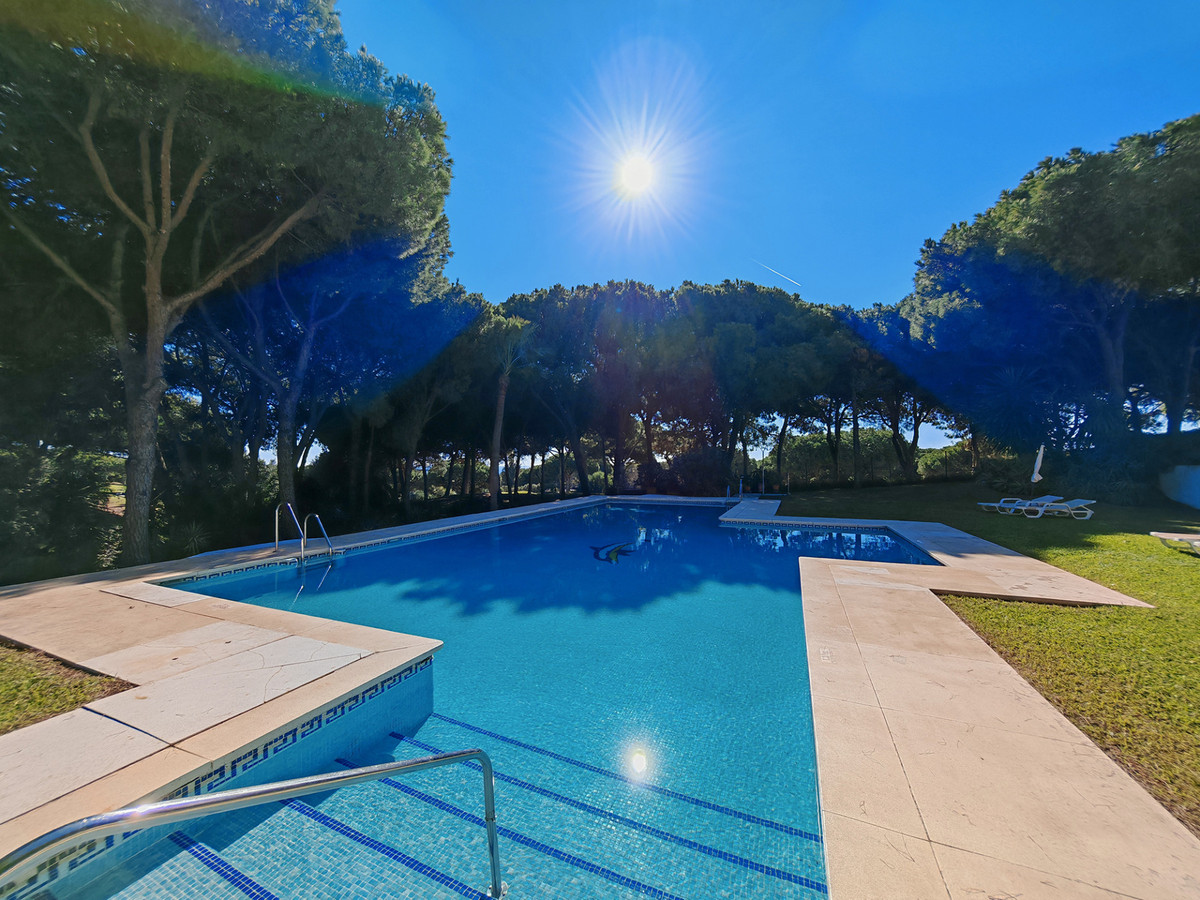 DP-12-R5236669-17 Townhouse for sale in Cabopino