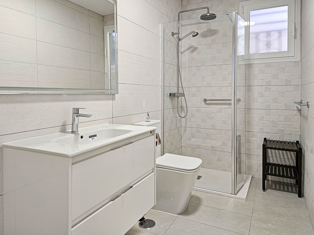DP-12-R5242030-12 Villa for sale in Riviera del Sol