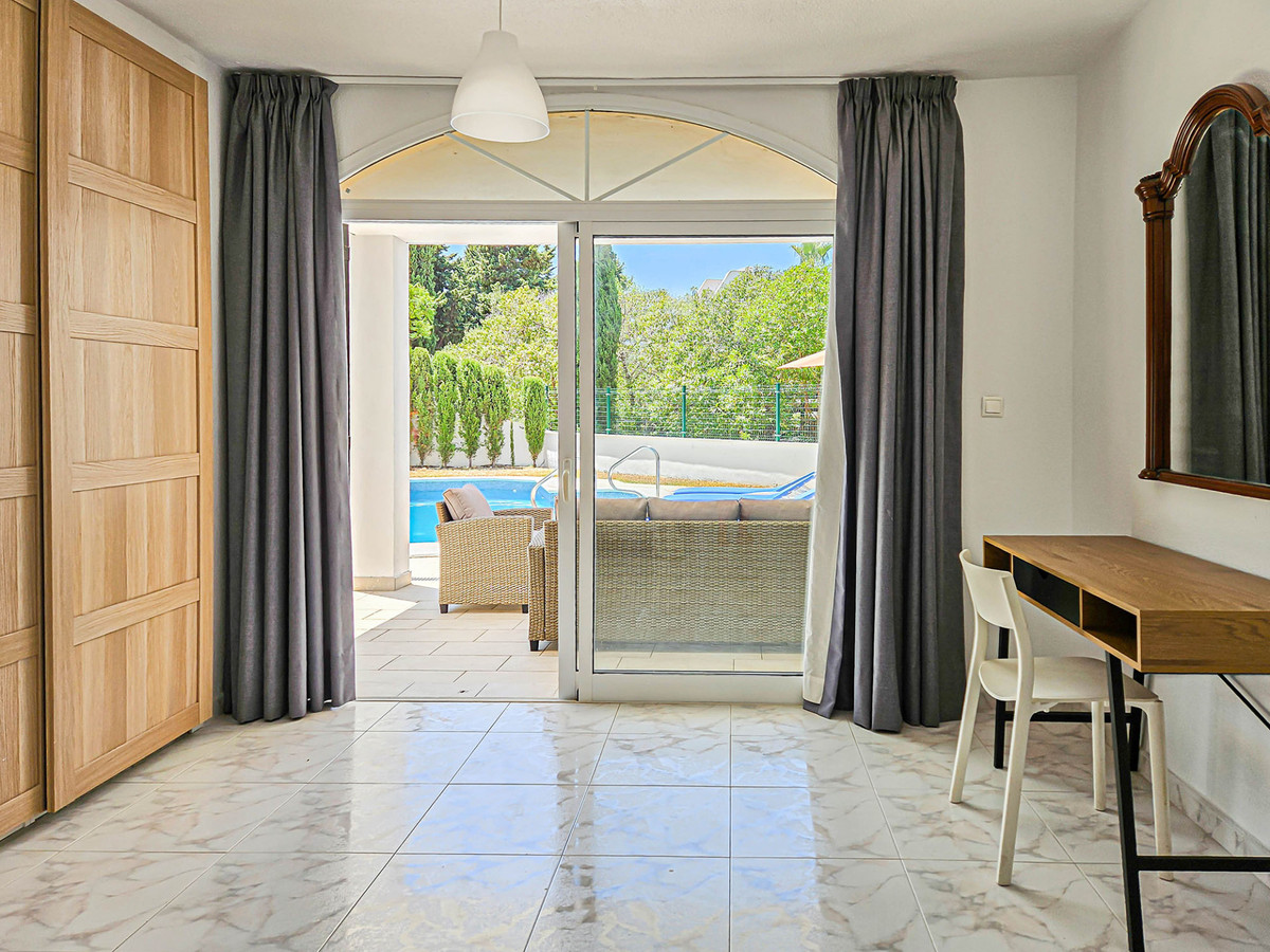 DP-12-R5242030-14 Villa for sale in Riviera del Sol