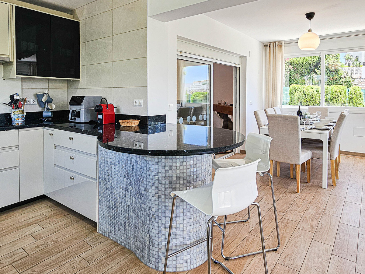 DP-12-R5242030-2 Villa for sale in Riviera del Sol