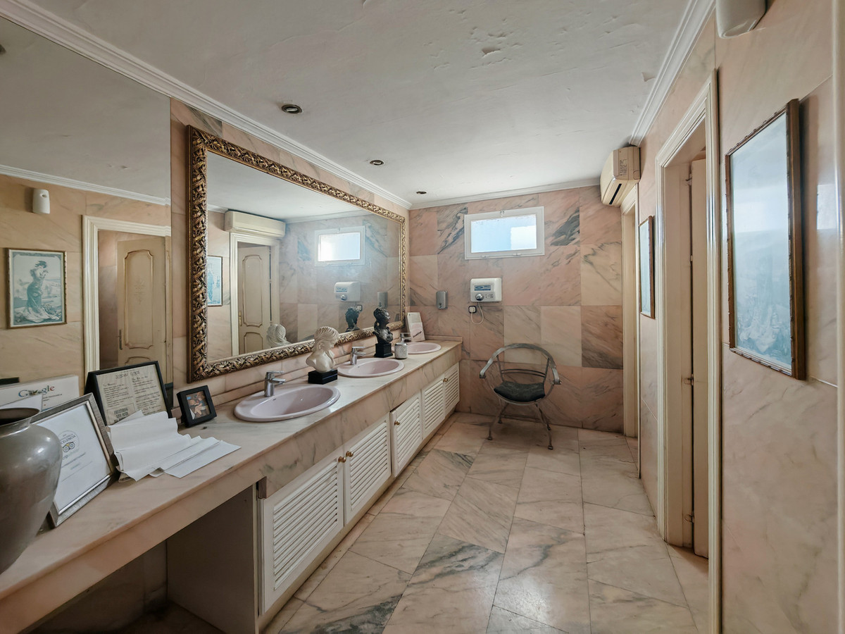 Commercial – Restaurant for sale in Mijas