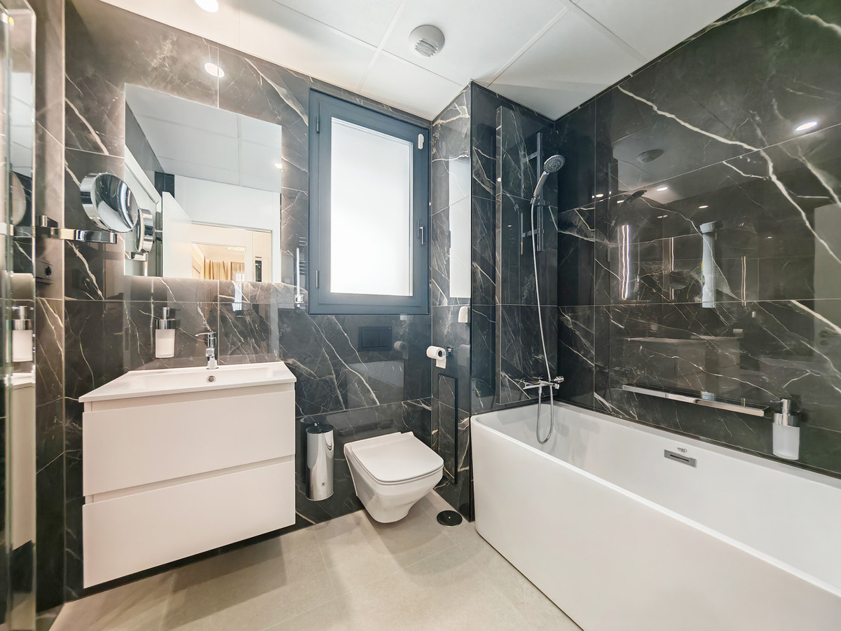 DP-12-R5294920-12 Penthouse for sale in Marbella