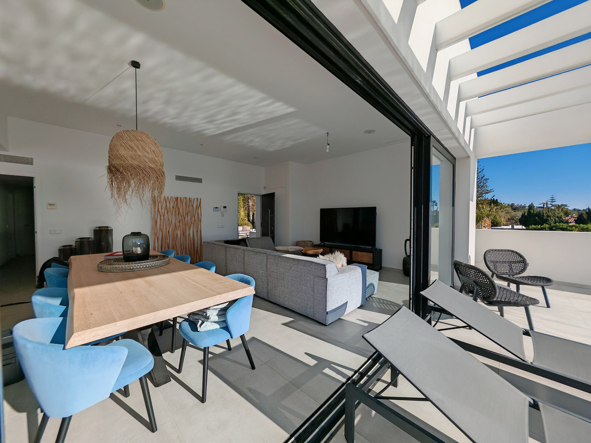Villa for sale in El Chaparral