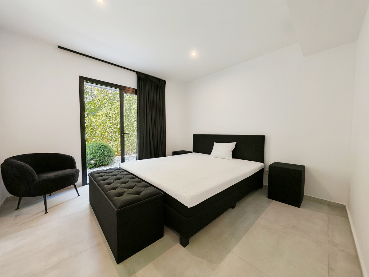Villa for sale in El Chaparral