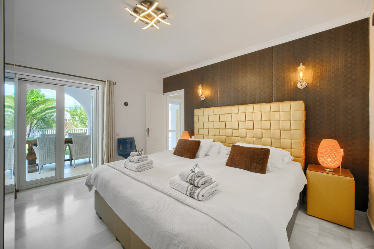 Villa for sale in Mijas Costa