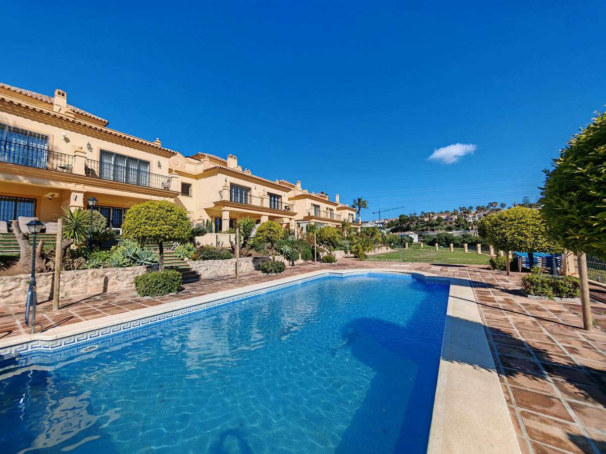 DP-12-R5330005-5 Townhouse for sale in Riviera del Sol