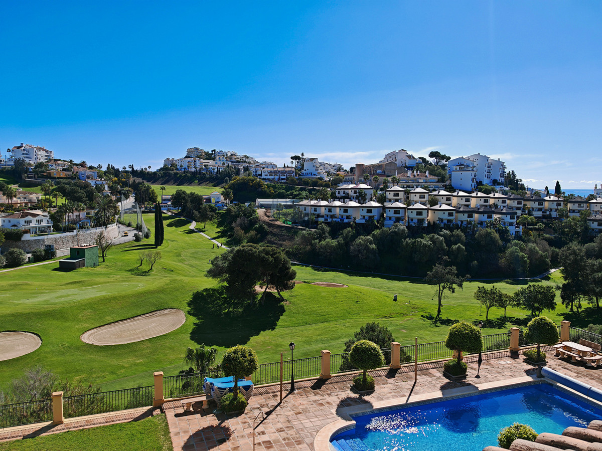 Townhouse for sale in Riviera del Sol