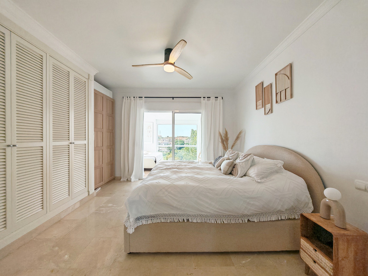DP-12-R5352697-13 Villa for sale in Riviera del Sol