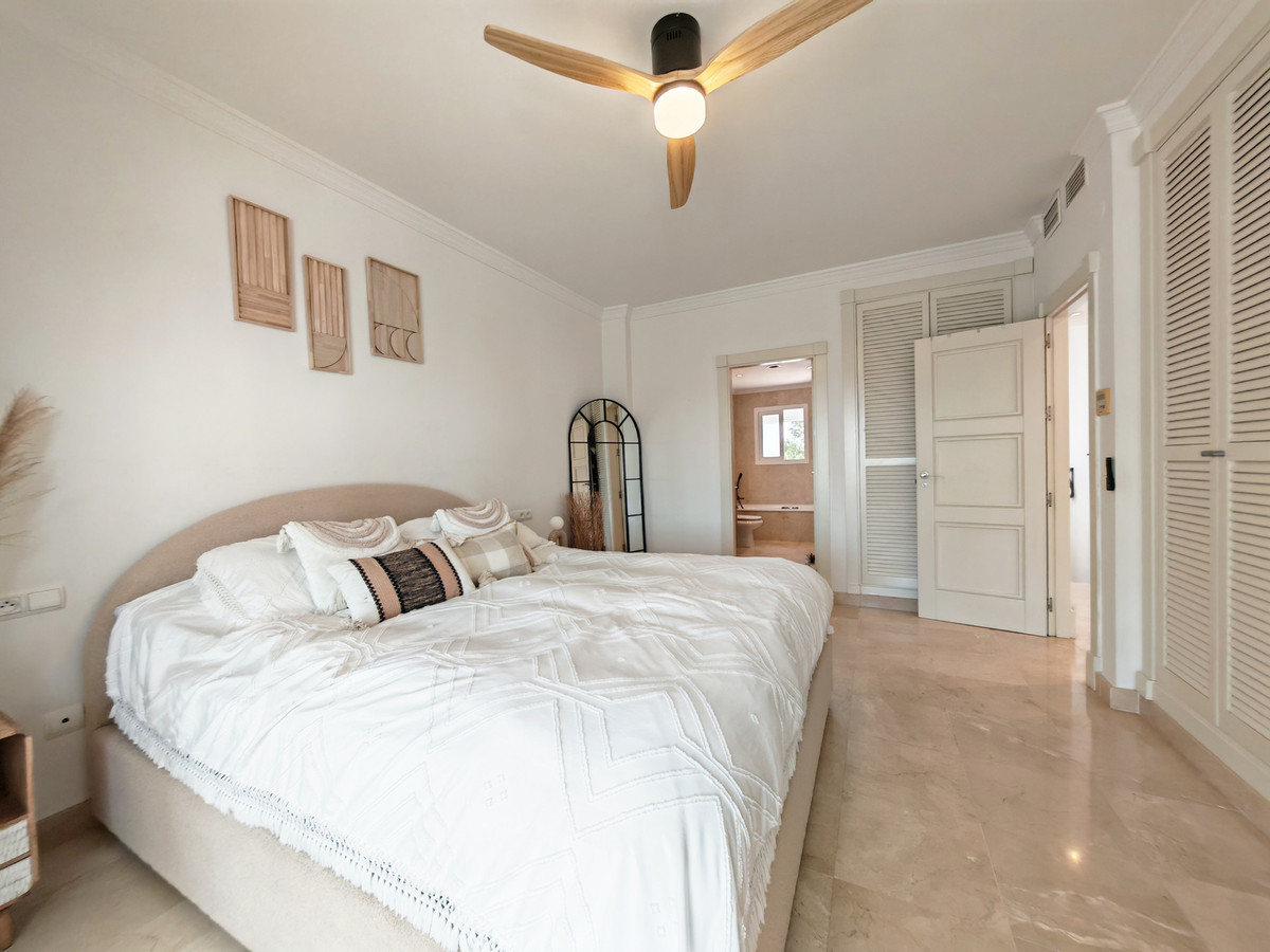 DP-12-R5352697-14 Villa for sale in Riviera del Sol