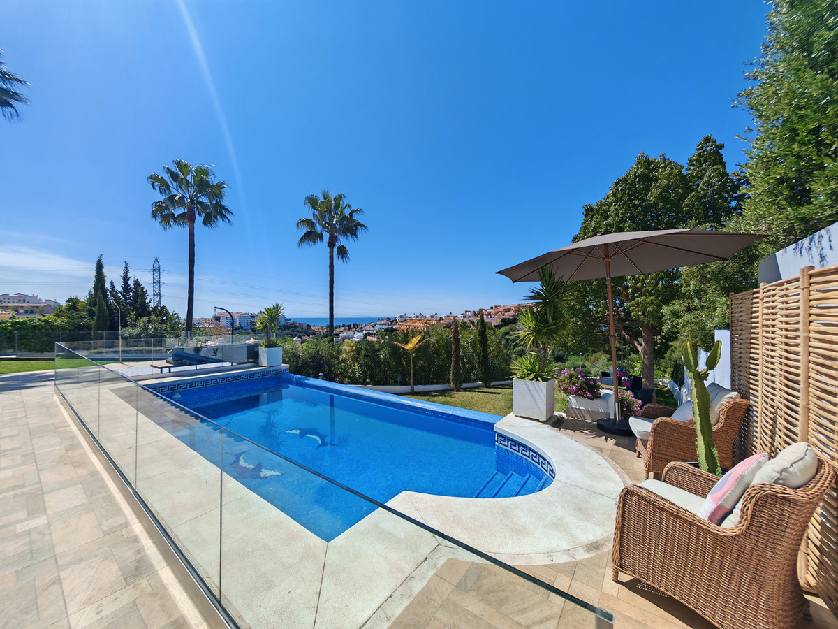 Villa for sale in Riviera del Sol
