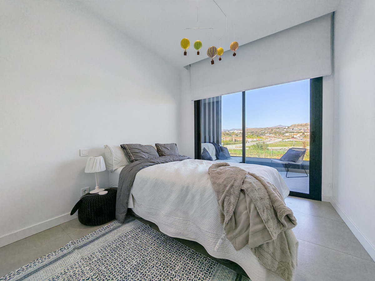 DP-12-R5362189-6 Semi-Detached for sale in Estepona