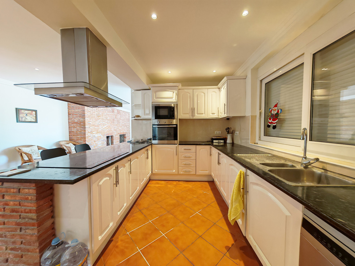 Villa for sale in Marbesa