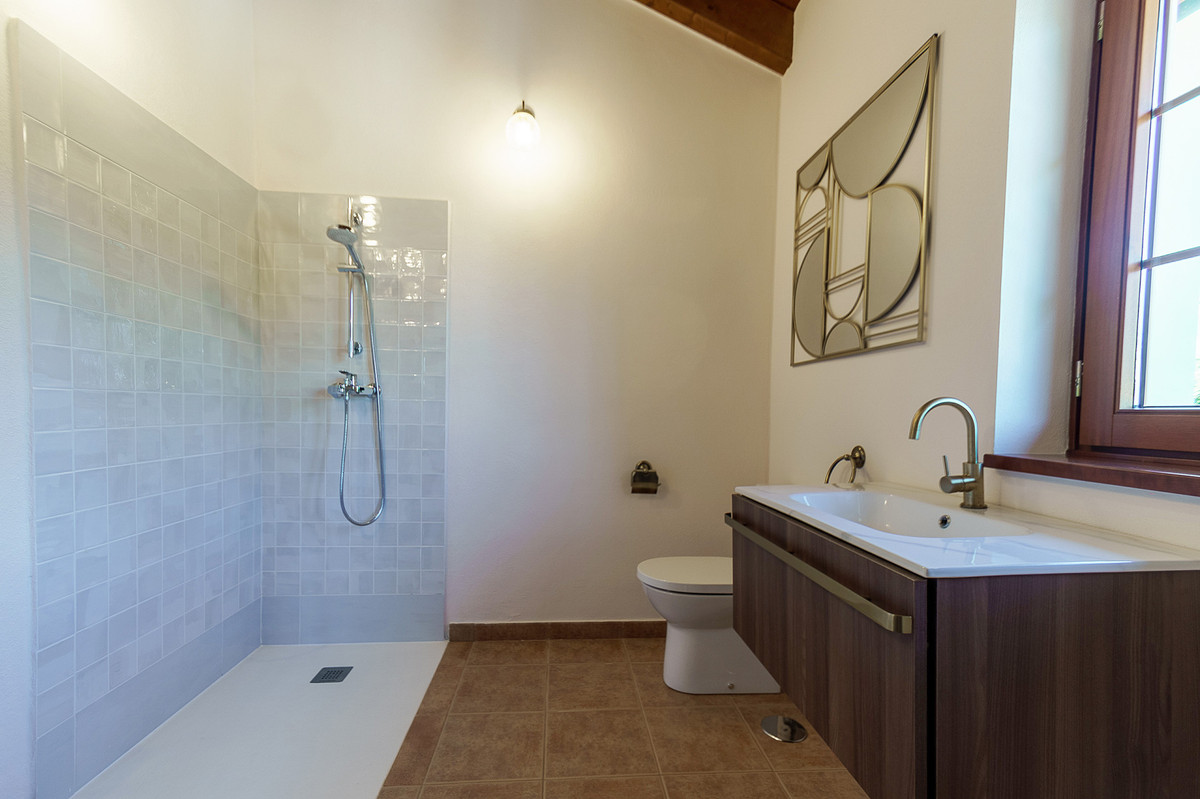 Villa for sale in El Rosario