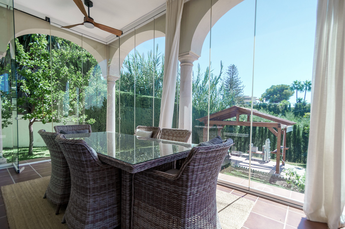 Villa for sale in El Rosario