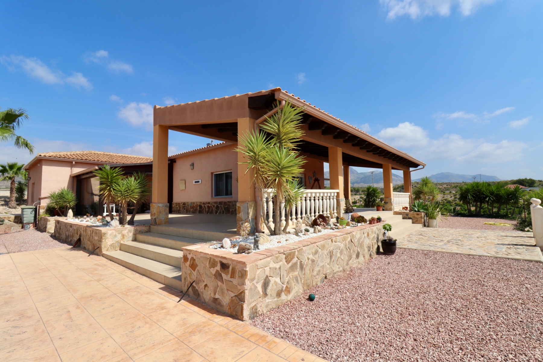 DP-13-PCE-1455-3 Finca for sale in Albatera