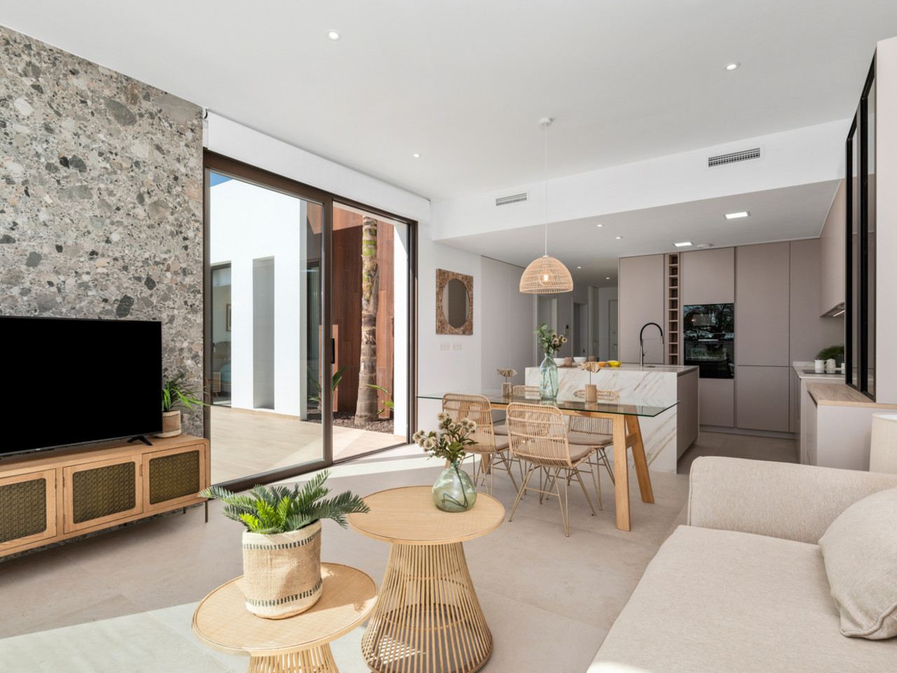 Villa for sale in Los Alcazares