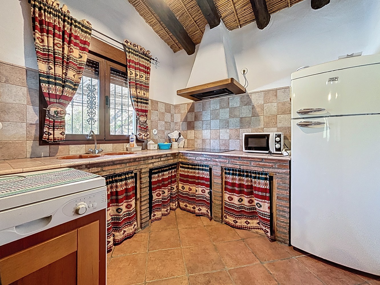 DP-26-6133-15 Villa for sale in Cómpeta