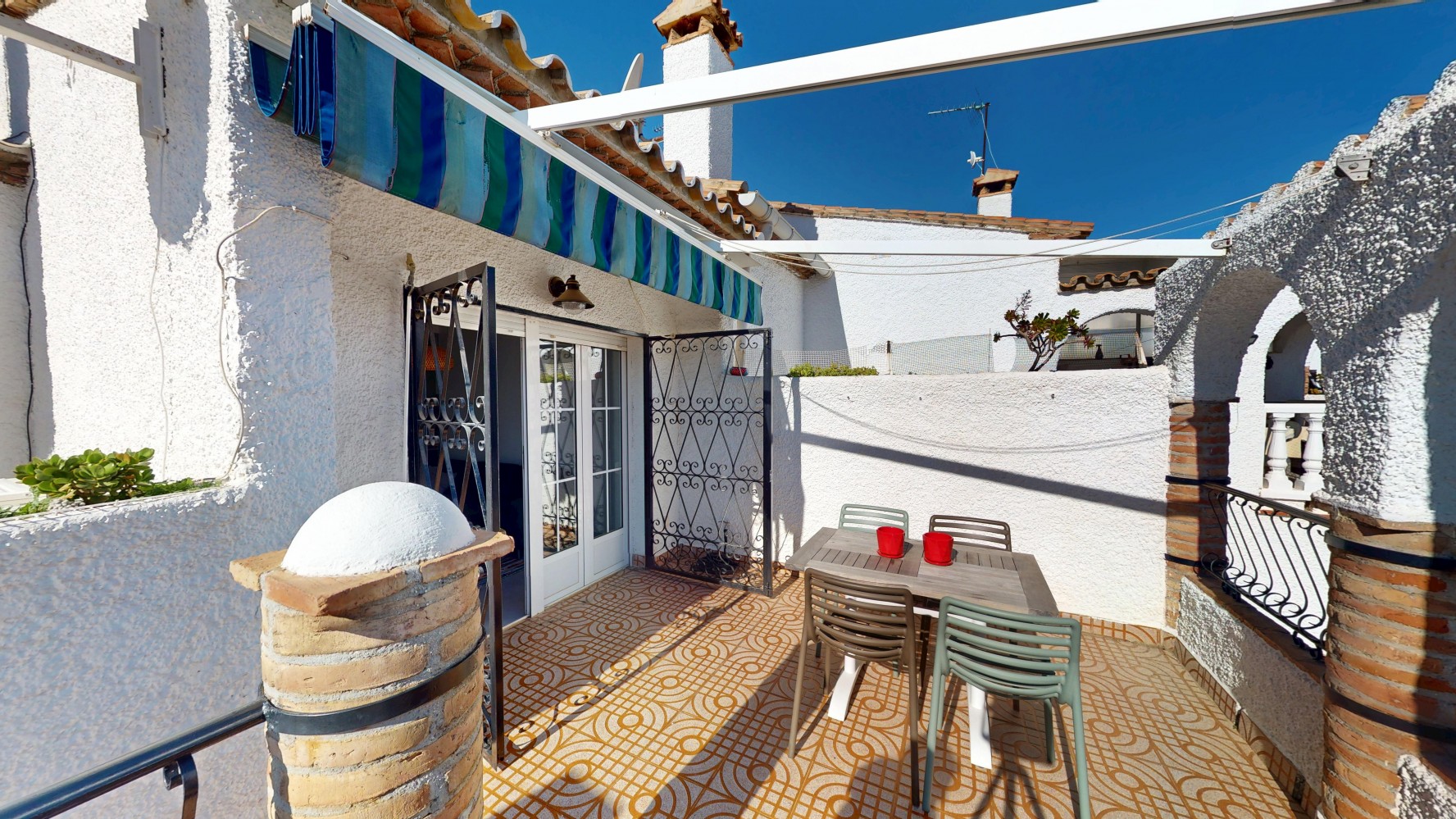 Apartment for sale in Caleta de Vélez