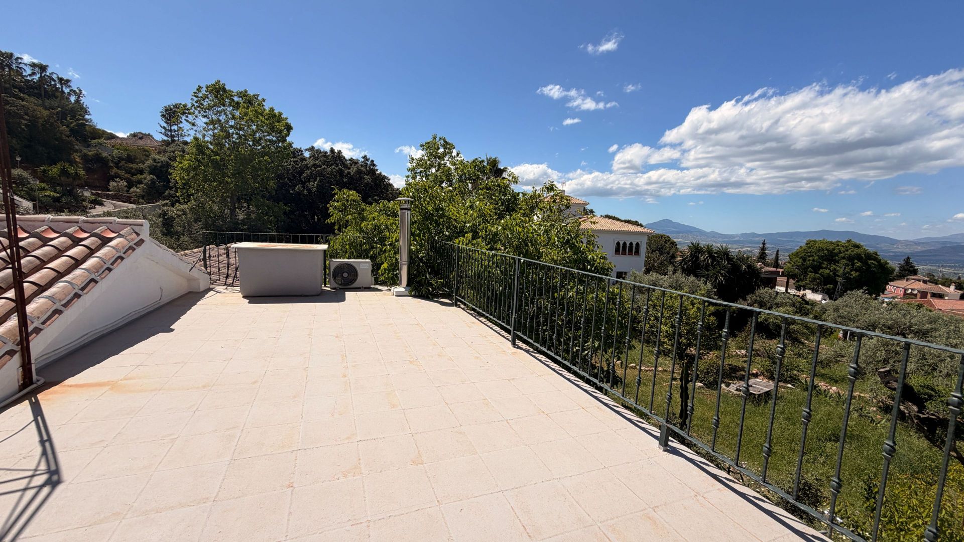 Villa for sale in Alhaurín el Grande
