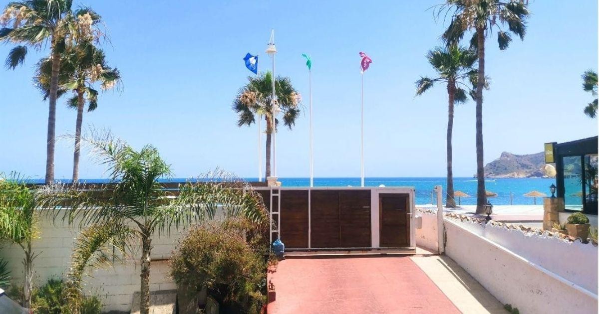 Villa for sale in Albir