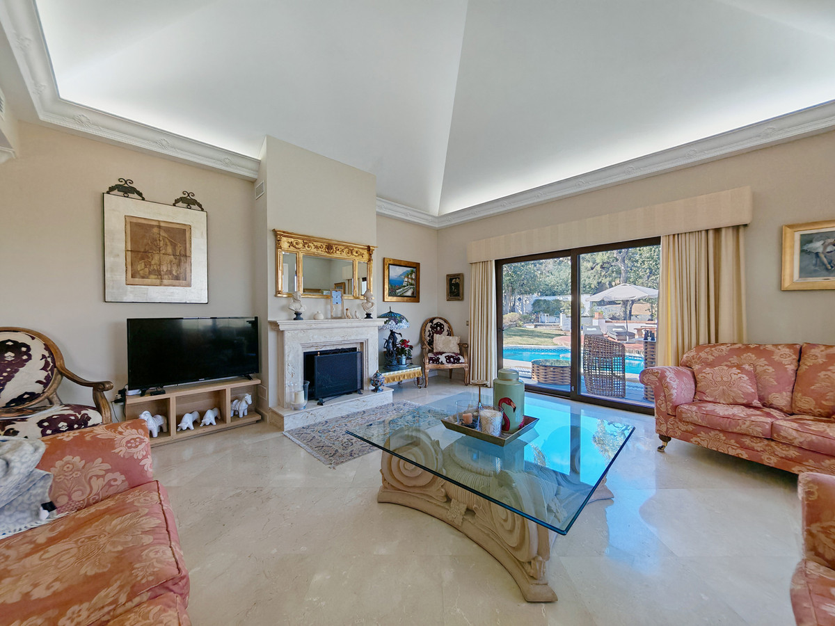 Villa for sale in La Cala Golf