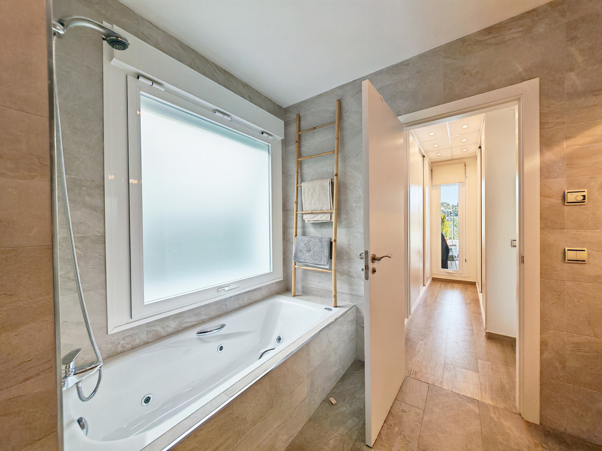 DP-12-R5362975-21 Semi-Detached for sale in Riviera del Sol
