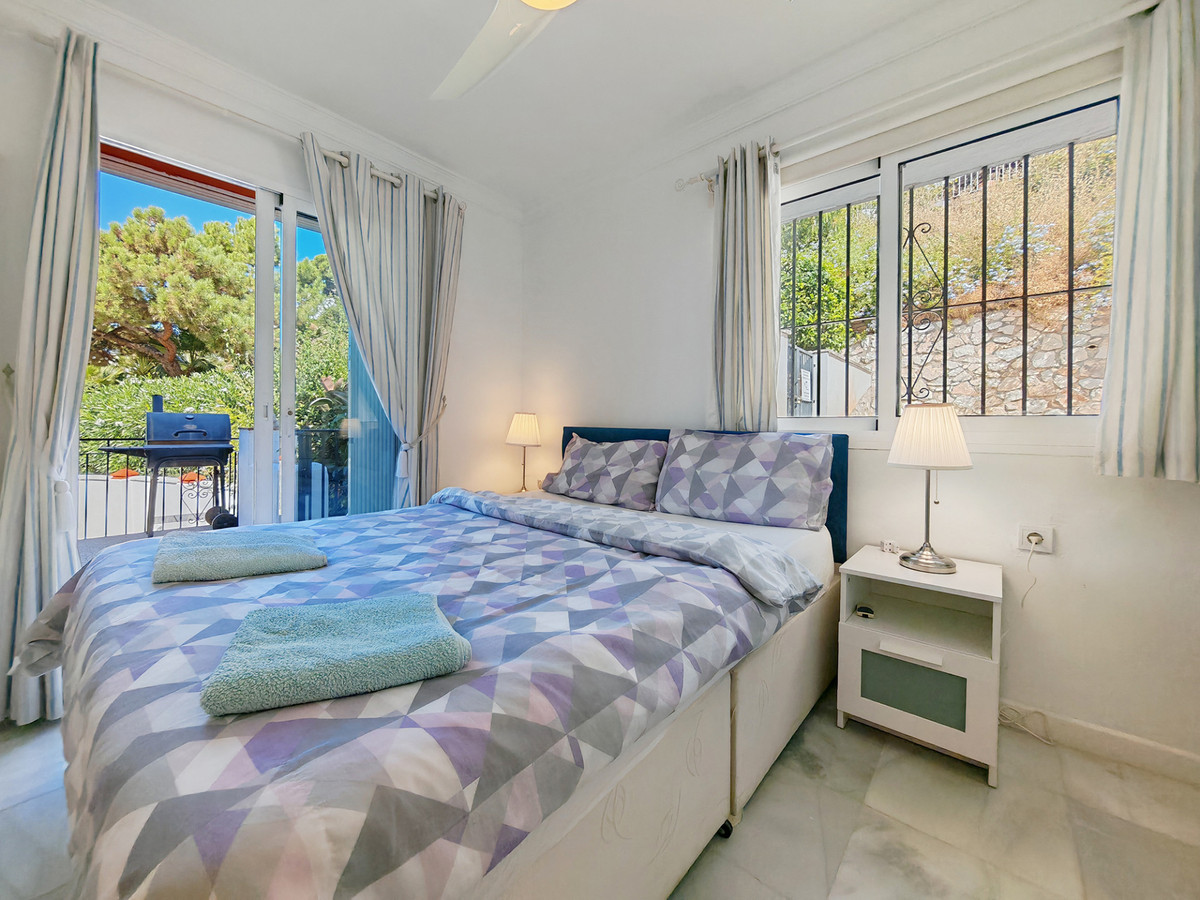 Townhouse for sale in Calahonda