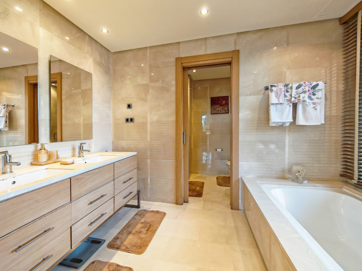 Apartment for sale in Sierra Blanca