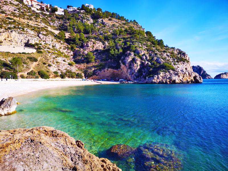 The coast line of Costa Blanca looks exactly like the one in Ibiza