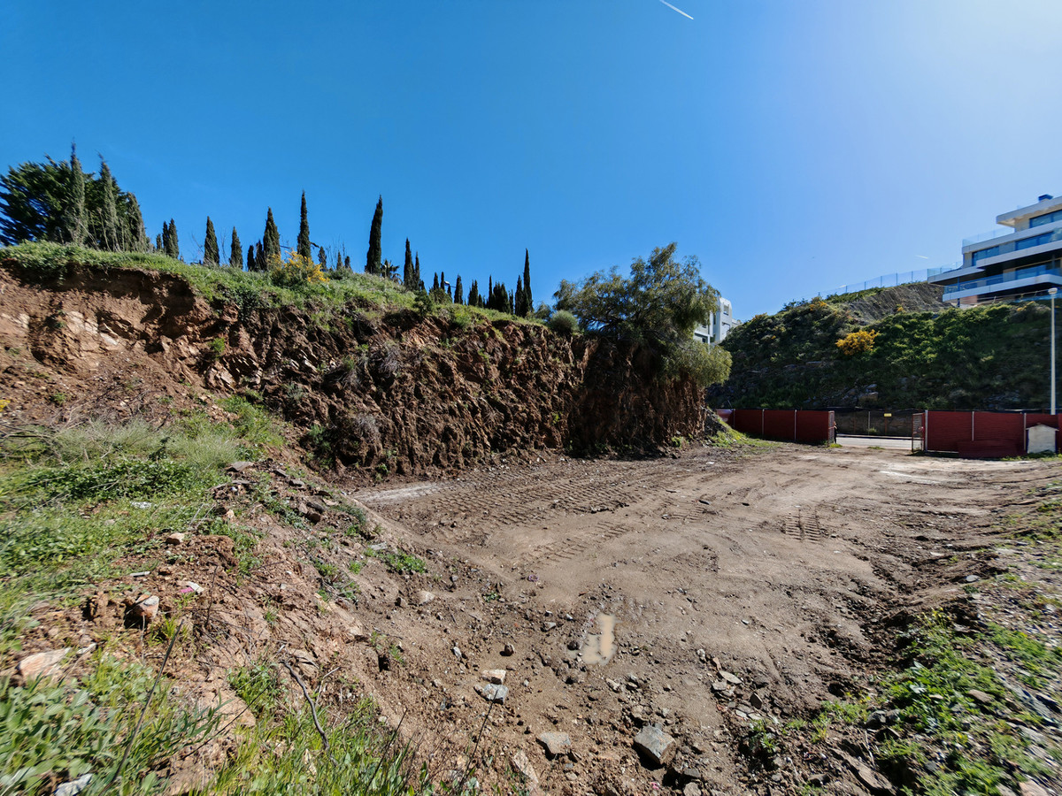 DP-12-R5388238-5 Land for sale in Calanova Golf