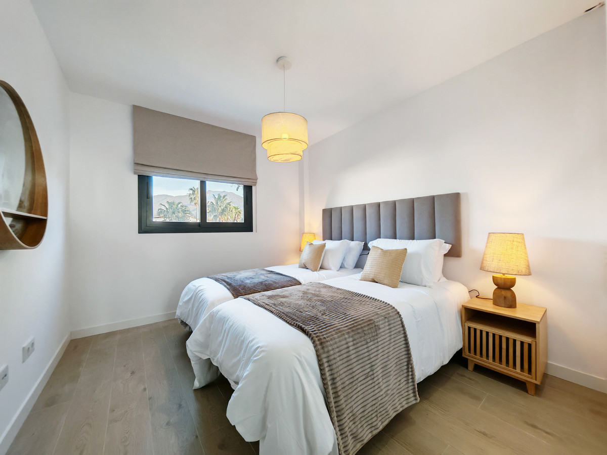 Apartment – Penthouse Duplex for sale in Estepona