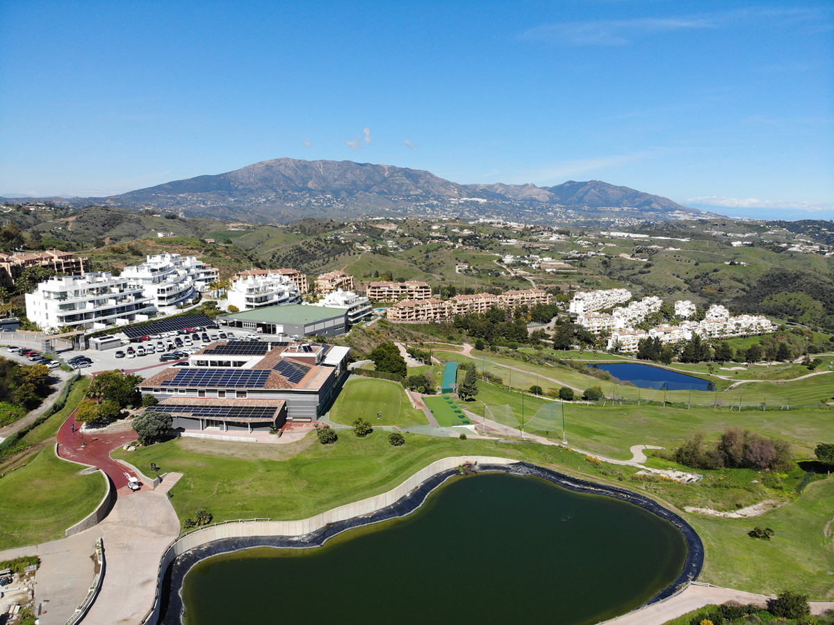 DP-12-R5388238-8 Land for sale in Calanova Golf