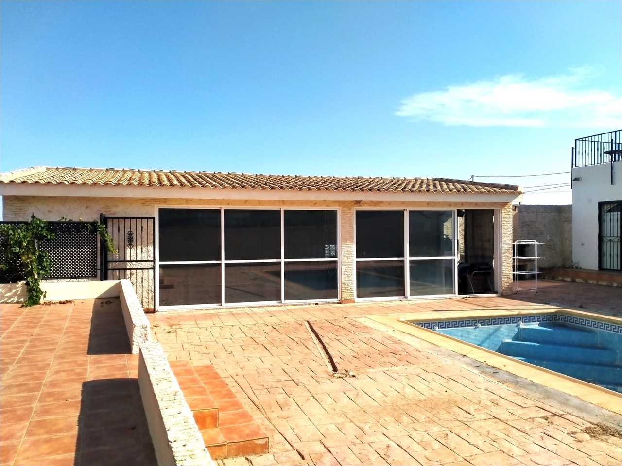 Villa for sale in Urcal