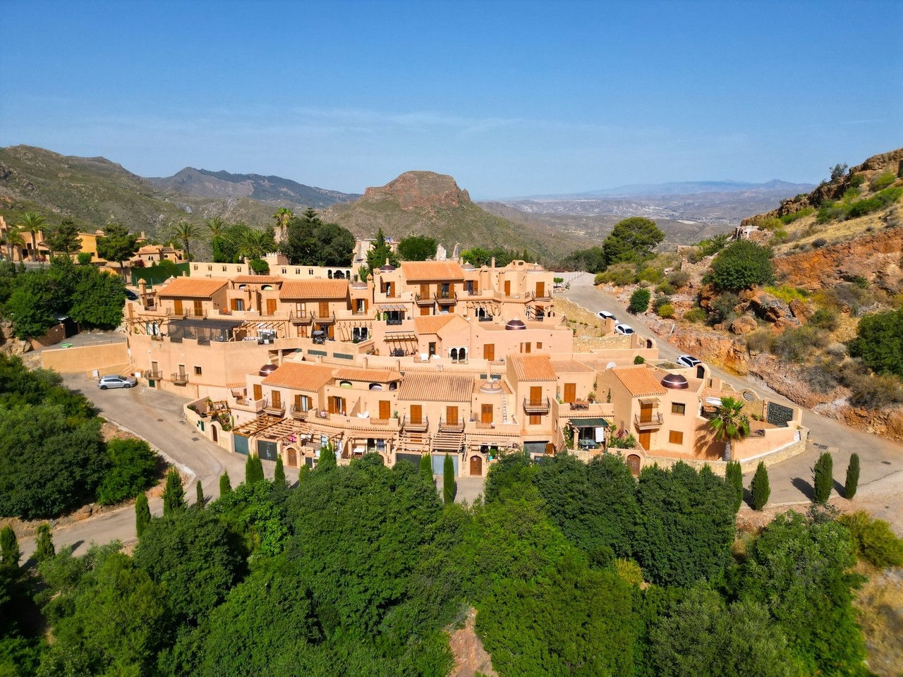 Villa for sale in Turre