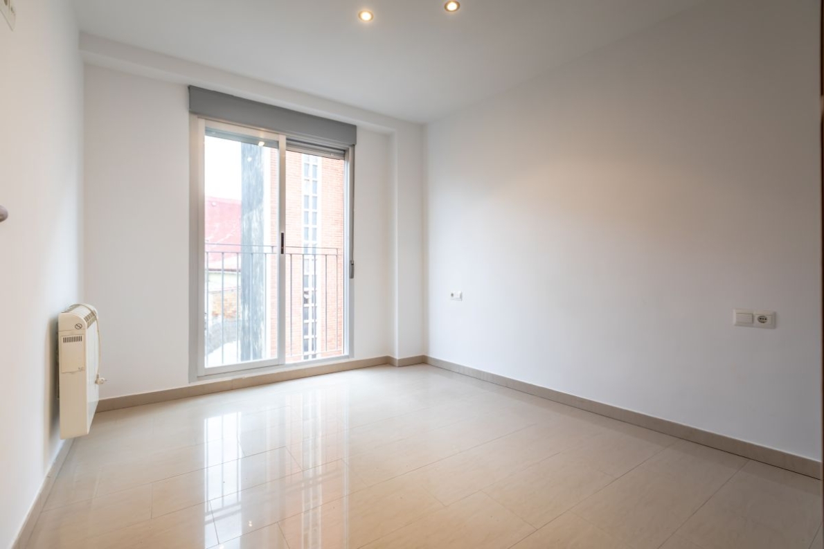 Duplex apartment close to sea for sale in Valencia city