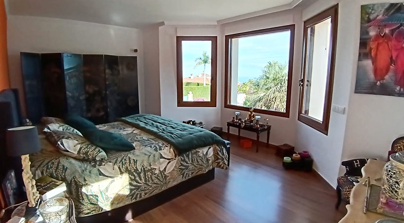 DP-01-DE-0406-15 Villa for sale in Denia