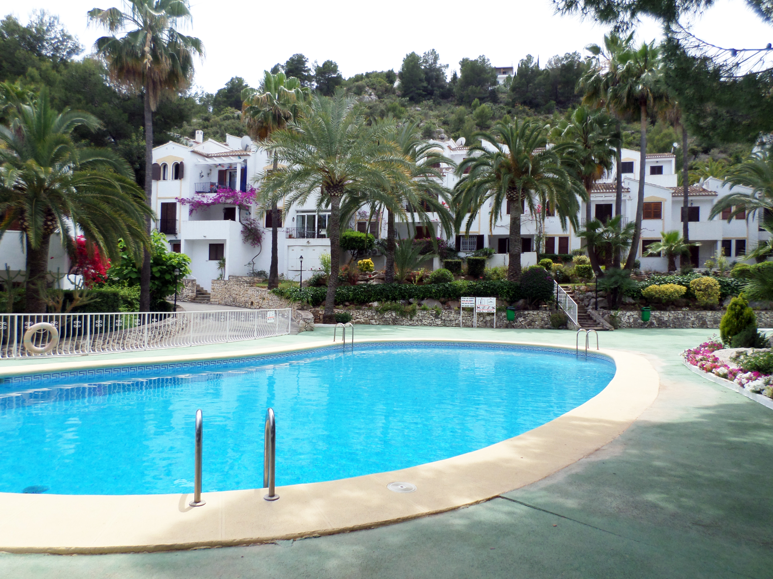 SAMSUNG CAMERA PICTURES town house for sale in La Sella