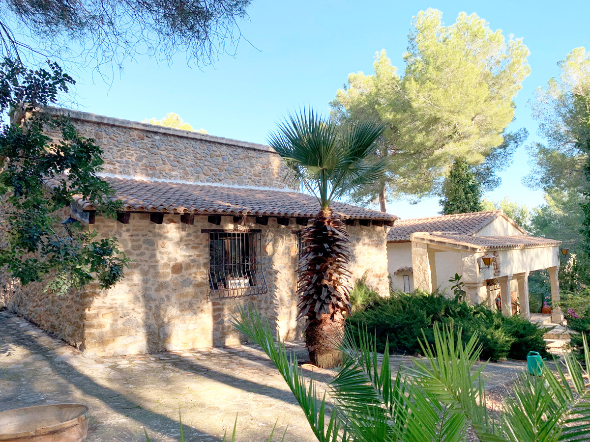 Finca for sale in Pedreguer