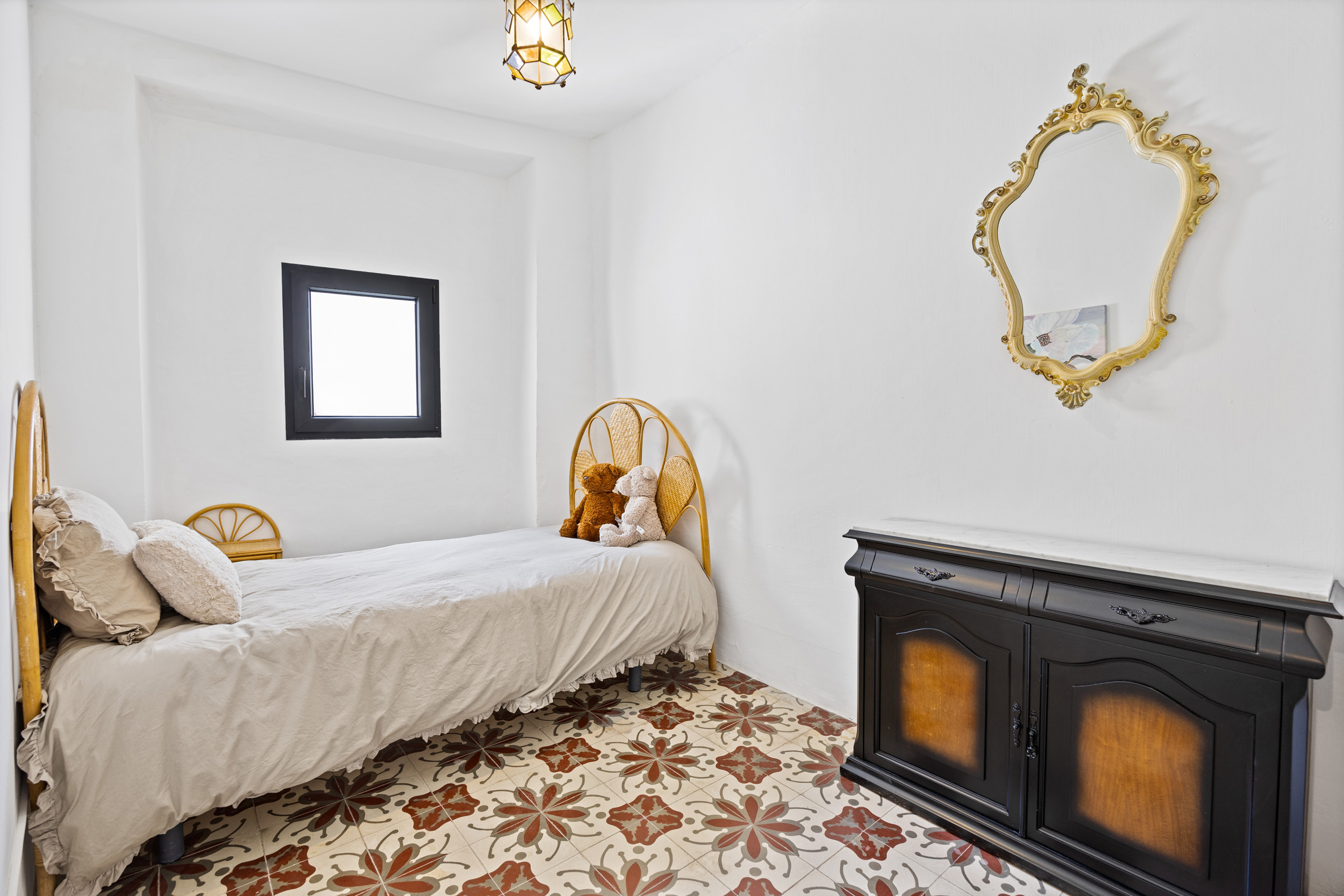 Town House for sale in Oliva