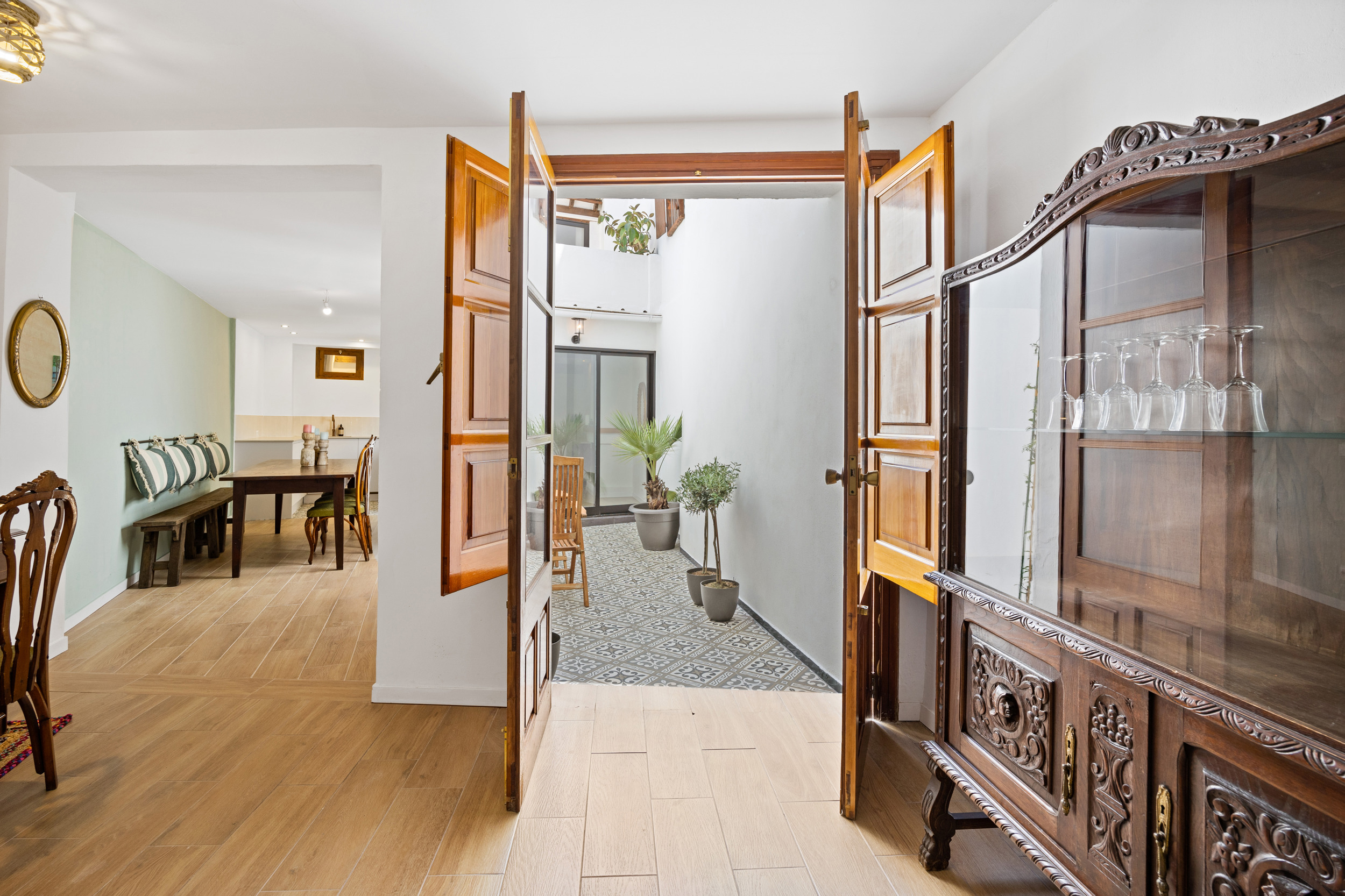 Town House for sale in Oliva