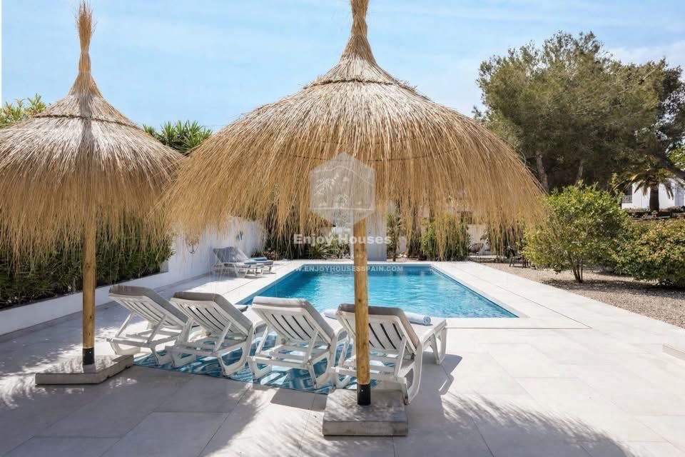 Villa for sale in Jávea / Xàbia