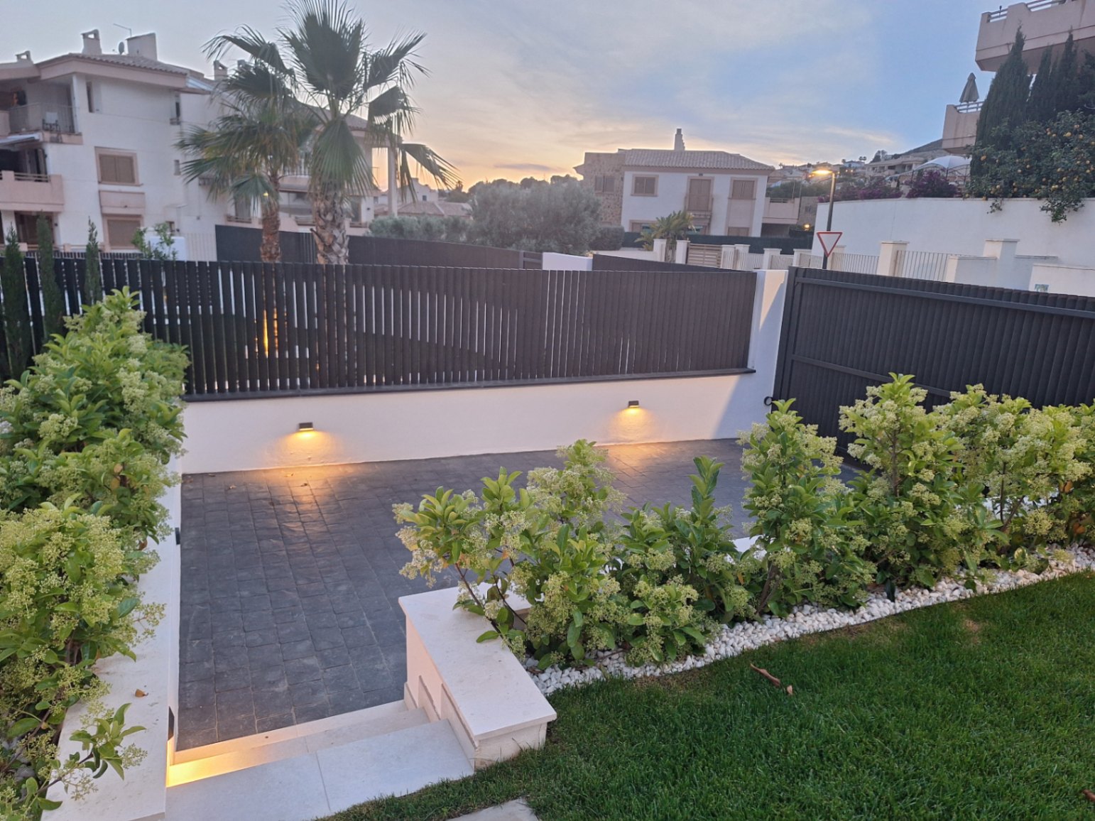 DP-10-1047DA-11 Villa for sale in Finestrat