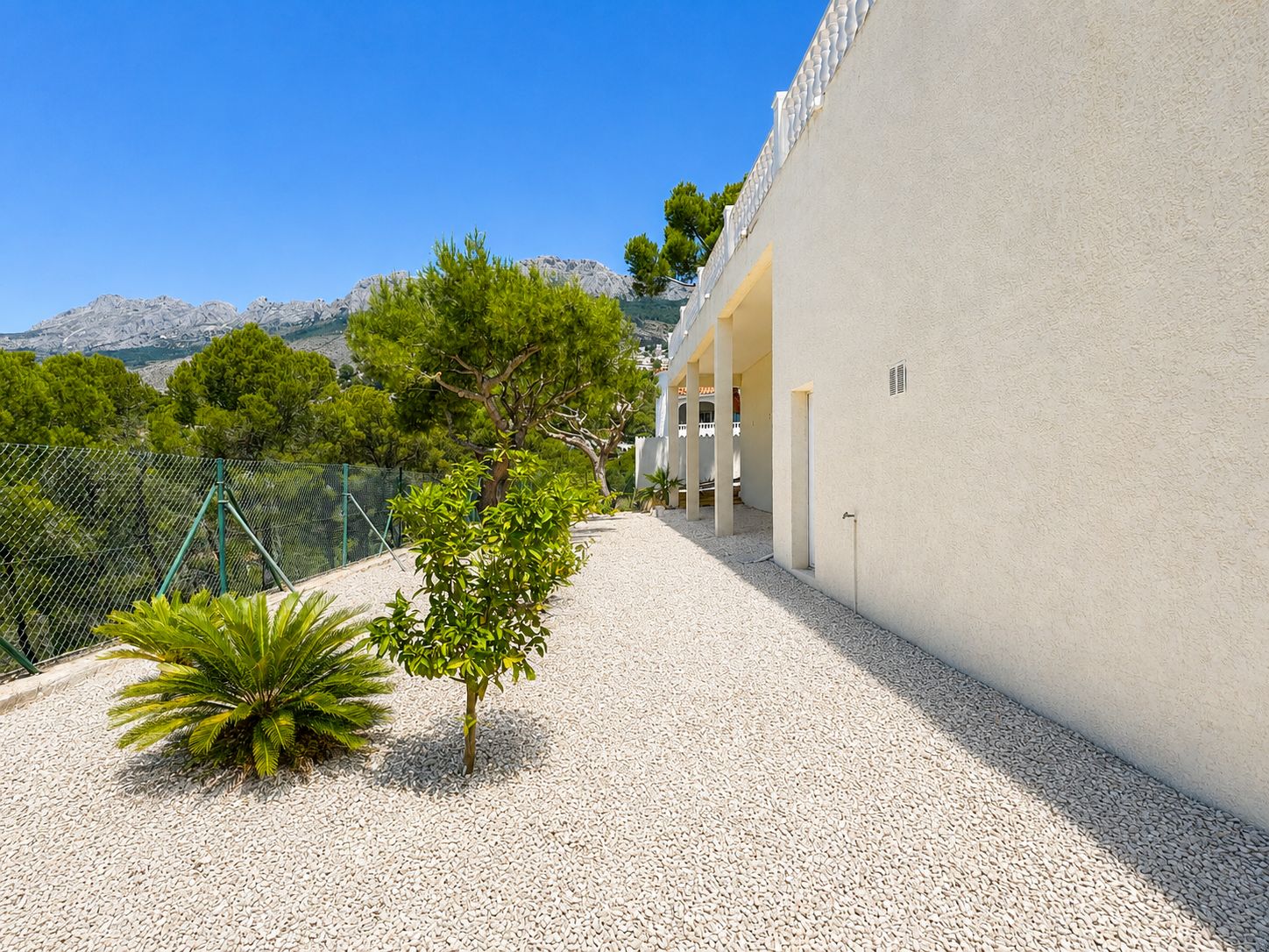 DP-10-1405DA-10 Villa for sale in Altea