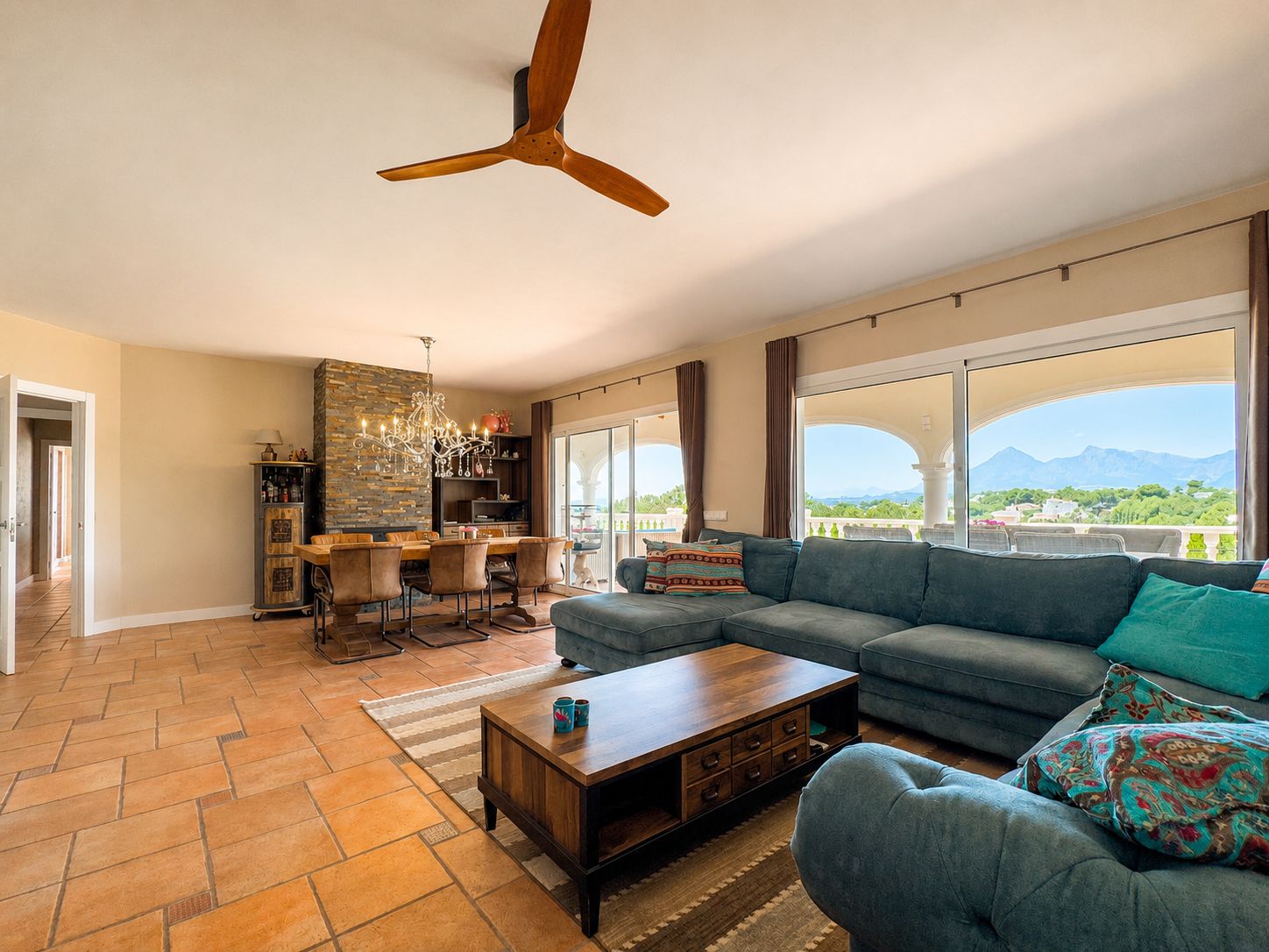 DP-10-1405DA-19 Villa for sale in Altea