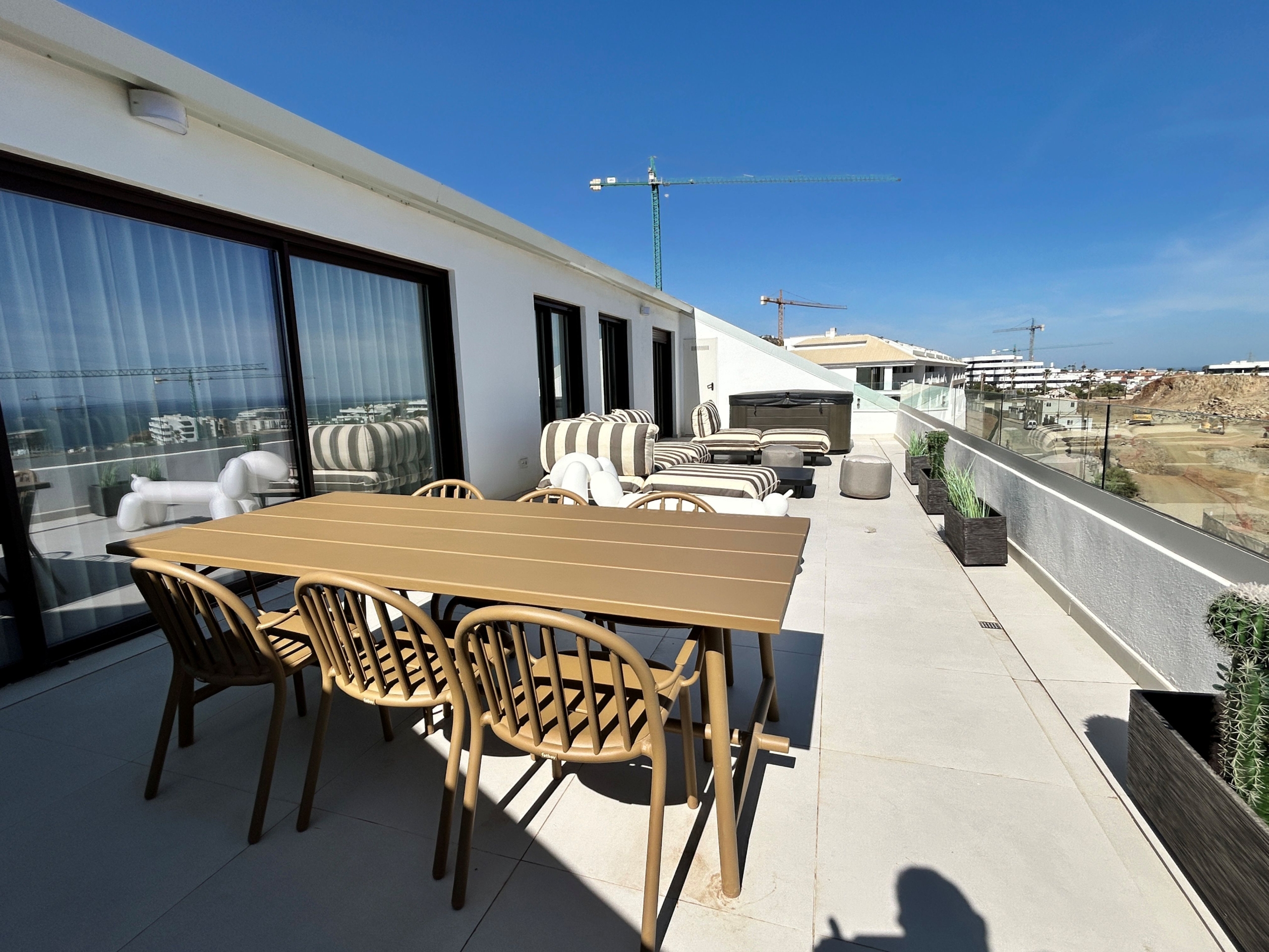 DP-100-55342689-01-15 New build Apartment for sale in Fuengirola